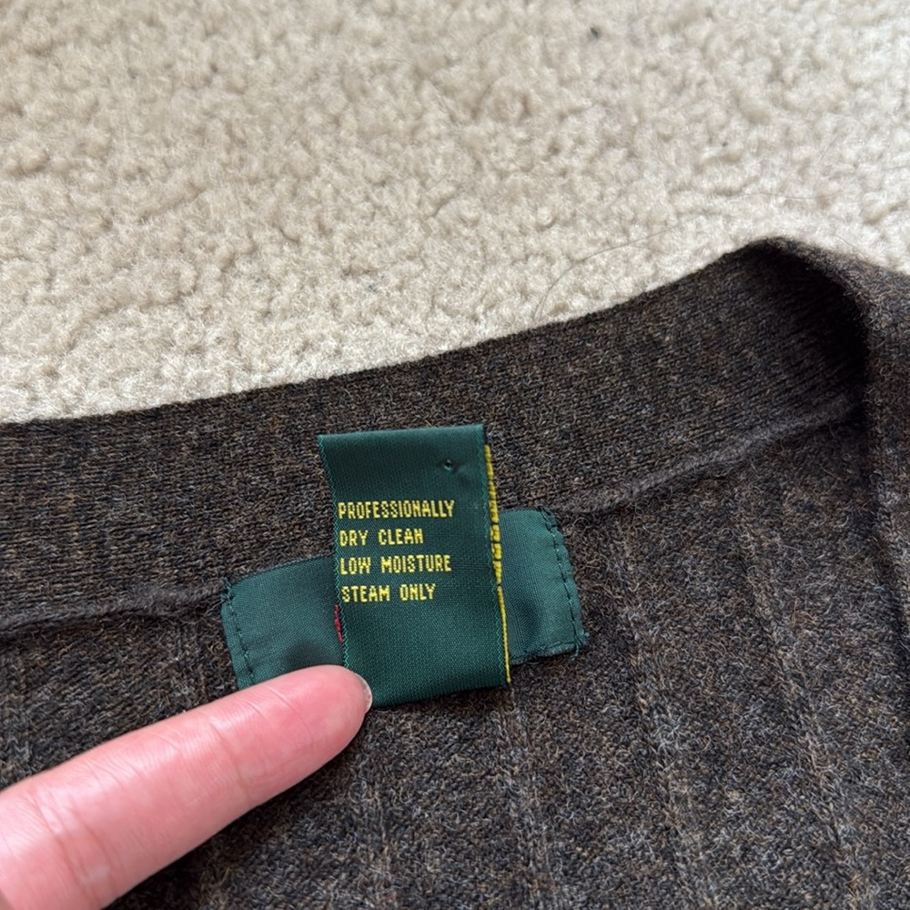 Men's Brown Wool Sweater Vest - Picture 3 of 7